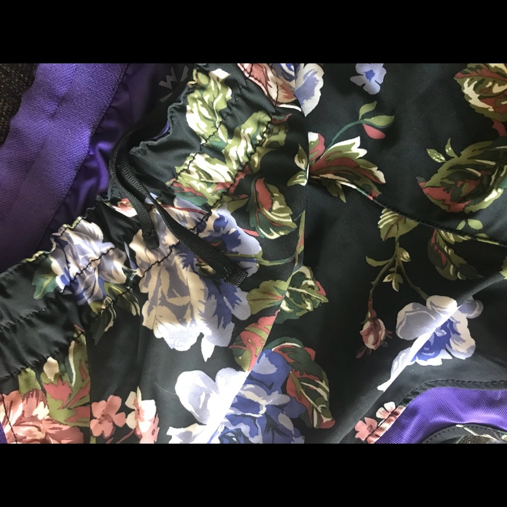 Flower Power work out shorts!